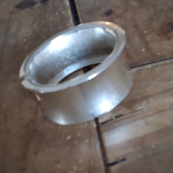 Silver cuff bracelet - Picture 1 of 1